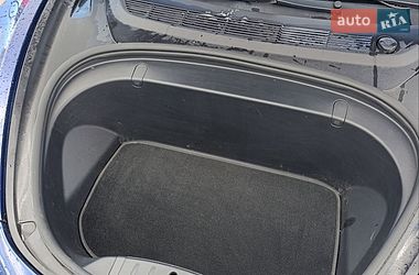 Седан Tesla Model 3 2018 в Києві