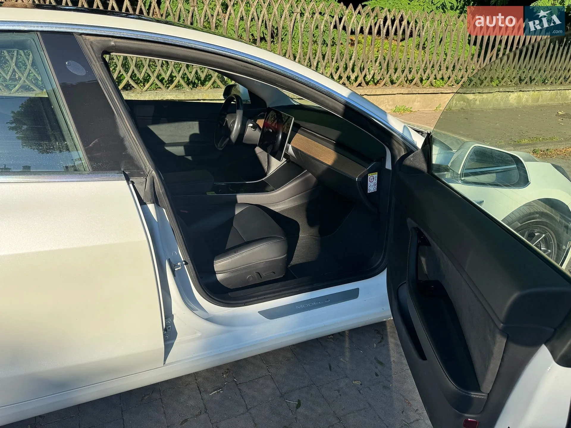 2019 Tesla Model 3 - мініатюра 24