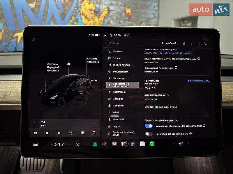 Седан Tesla Model 3 2022 в Львове