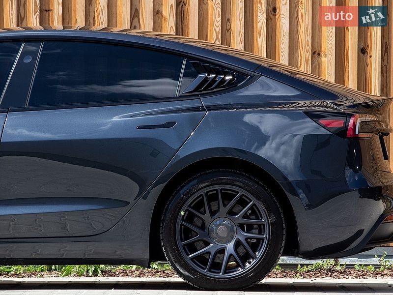 Седан Tesla Model 3 2024 в Львове фото 5 Седан Tesla Model 3 2024 в Львове
