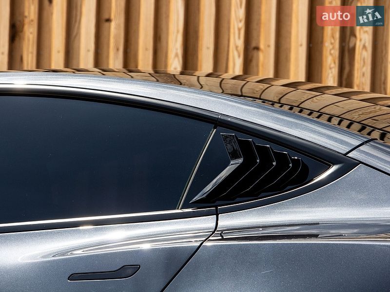 Седан Tesla Model 3 2024 в Львове фото 25 Седан Tesla Model 3 2024 в Львове
