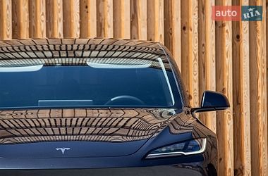 Седан Tesla Model 3 2024 в Львове фото 17 Седан Tesla Model 3 2024 в Львове
