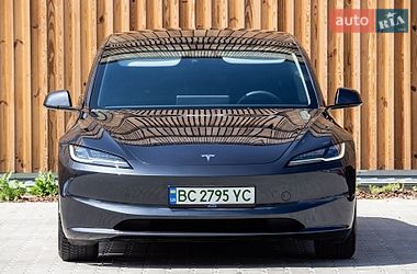 Седан Tesla Model 3 2024 в Львове фото 16 Седан Tesla Model 3 2024 в Львове