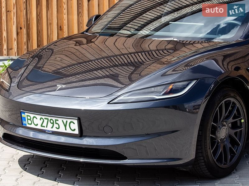 Седан Tesla Model 3 2024 в Львове фото 10 Седан Tesla Model 3 2024 в Львове