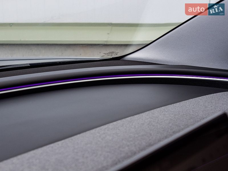 Седан Tesla Model 3 2024 в Львове фото 39 Седан Tesla Model 3 2024 в Львове