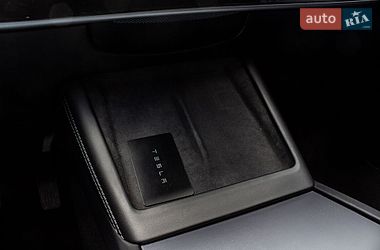 Седан Tesla Model 3 2024 в Львове фото 40 Седан Tesla Model 3 2024 в Львове