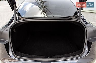 Седан Tesla Model 3 2024 в Львове фото 43 Седан Tesla Model 3 2024 в Львове