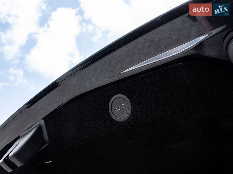Седан Tesla Model 3 2024 в Львове фото 46 Седан Tesla Model 3 2024 в Львове
