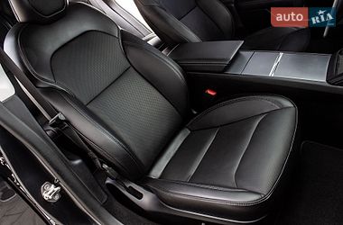 Седан Tesla Model 3 2024 в Львове фото 55 Седан Tesla Model 3 2024 в Львове