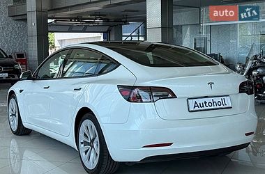 Седан Tesla Model 3 2023 в Одесі