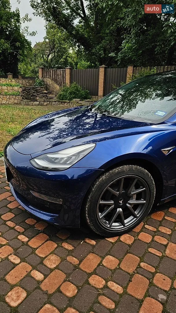 2020 Tesla Model 3 - мініатюра 3