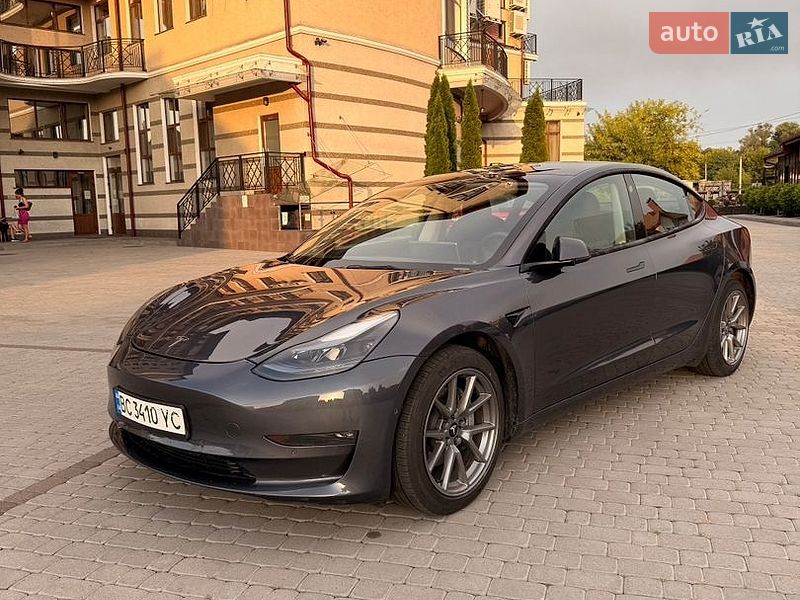 Tesla Model 3 2022 Tesla Model 3 2022