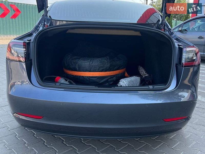 Седан Tesla Model 3 2019 в Києві фото 9 Седан Tesla Model 3 2019 в Києві