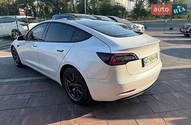 Седан Tesla Model 3 2021 в Ивано-Франковске