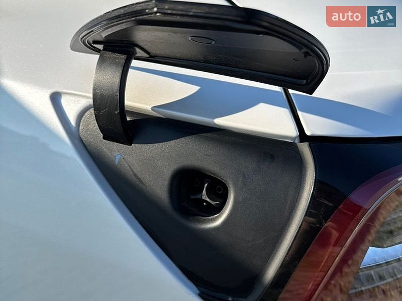 Седан Tesla Model 3 2022 в Хмельницком фото 15 Седан Tesla Model 3 2022 в Хмельницком