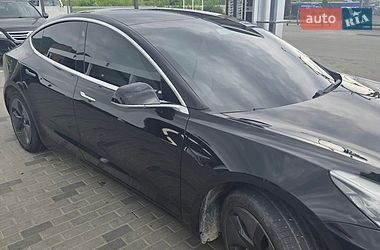 Седан Tesla Model 3 2019 в Хусте