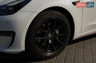 Седан Tesla Model 3 2021 в Одесі фото 6 Седан Tesla Model 3 2021 в Одесі