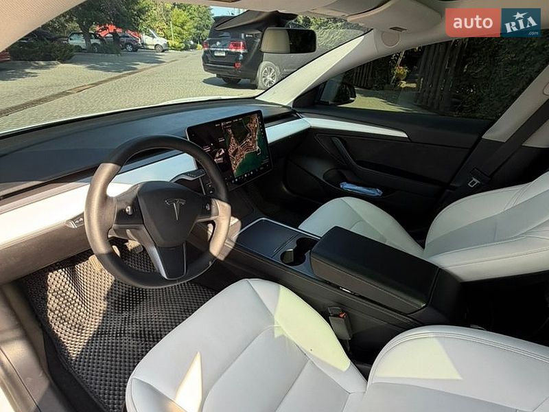 Седан Tesla Model 3 2021 в Одесі фото 8 Седан Tesla Model 3 2021 в Одесі