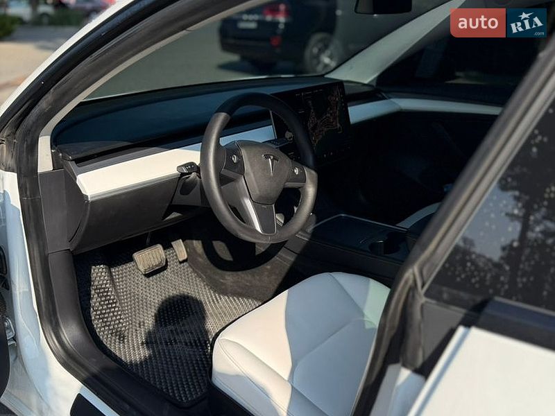 Седан Tesla Model 3 2021 в Одесі фото 9 Седан Tesla Model 3 2021 в Одесі