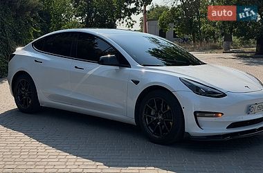 Седан Tesla Model 3 2021 в Одесі фото 5 Седан Tesla Model 3 2021 в Одесі