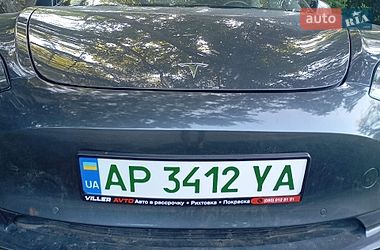 Седан Tesla Model 3 2019 в Запорожье