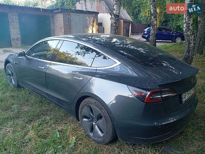 Седан Tesla Model 3 2019 в Запорожье