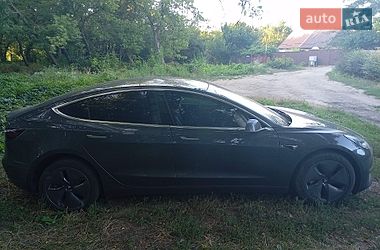 Седан Tesla Model 3 2019 в Запорожье