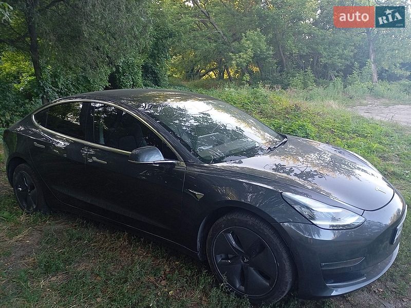 Седан Tesla Model 3 2019 в Запорожье