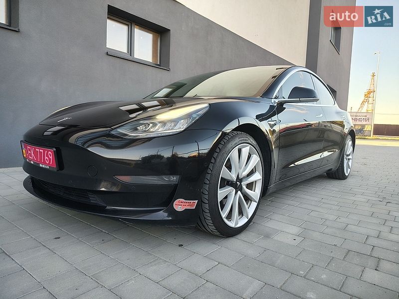 Седан Tesla Model 3 2019 в Ивано-Франковске фото 17 Седан Tesla Model 3 2019 в Ивано-Франковске