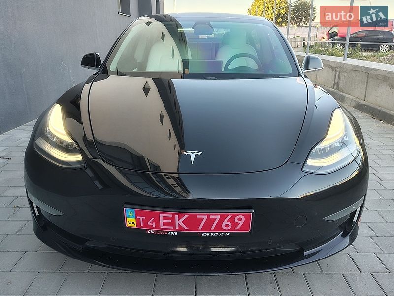 Седан Tesla Model 3 2019 в Ивано-Франковске фото 9 Седан Tesla Model 3 2019 в Ивано-Франковске