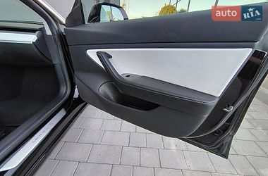 Седан Tesla Model 3 2019 в Ивано-Франковске фото 37 Седан Tesla Model 3 2019 в Ивано-Франковске