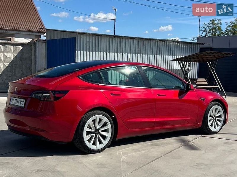 Седан Tesla Model 3 2021 в Белой Церкви