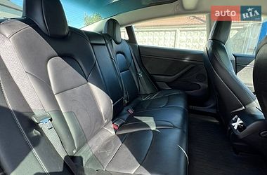 Седан Tesla Model 3 2021 в Белой Церкви
