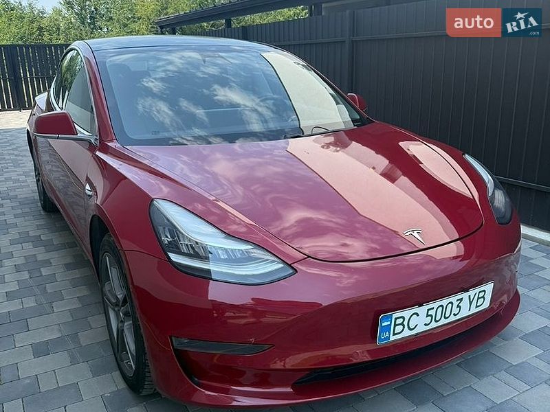 Tesla Model 3 2019 Tesla Model 3 2019