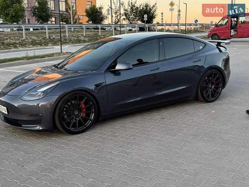 Седан Tesla Model 3 2021 в Рівному фото 4 Седан Tesla Model 3 2021 в Рівному