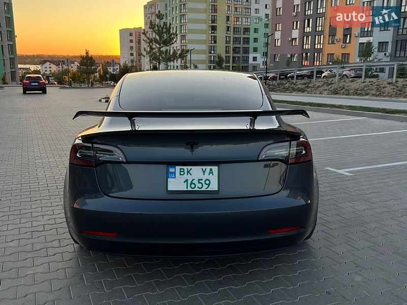 Седан Tesla Model 3 2021 в Рівному фото 22 Седан Tesla Model 3 2021 в Рівному