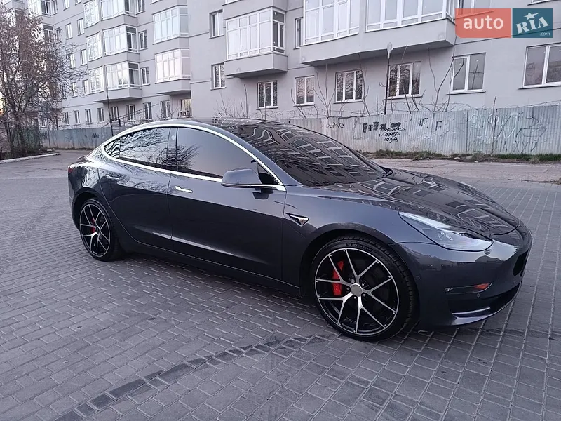 Tesla Model 3