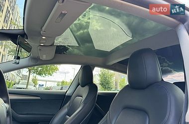 Седан Tesla Model 3 2022 в Киеве фото 13 Седан Tesla Model 3 2022 в Киеве