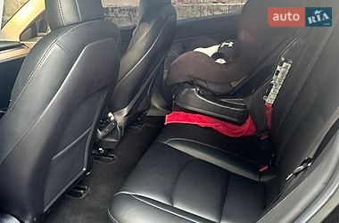 Седан Tesla Model 3 2019 в Києві