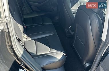 Седан Tesla Model 3 2019 в Києві