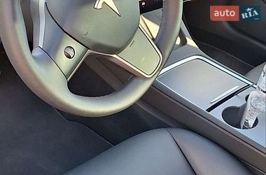Седан Tesla Model 3 2023 в Киеве