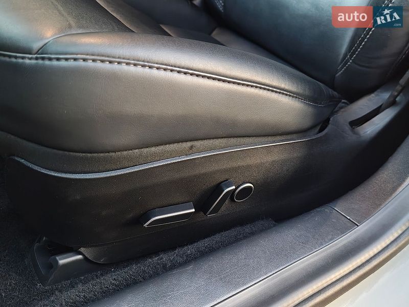 Седан Tesla Model 3 2020 в Киеве фото 31 Седан Tesla Model 3 2020 в Киеве