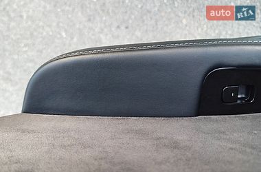 Седан Tesla Model 3 2020 в Киеве фото 40 Седан Tesla Model 3 2020 в Киеве