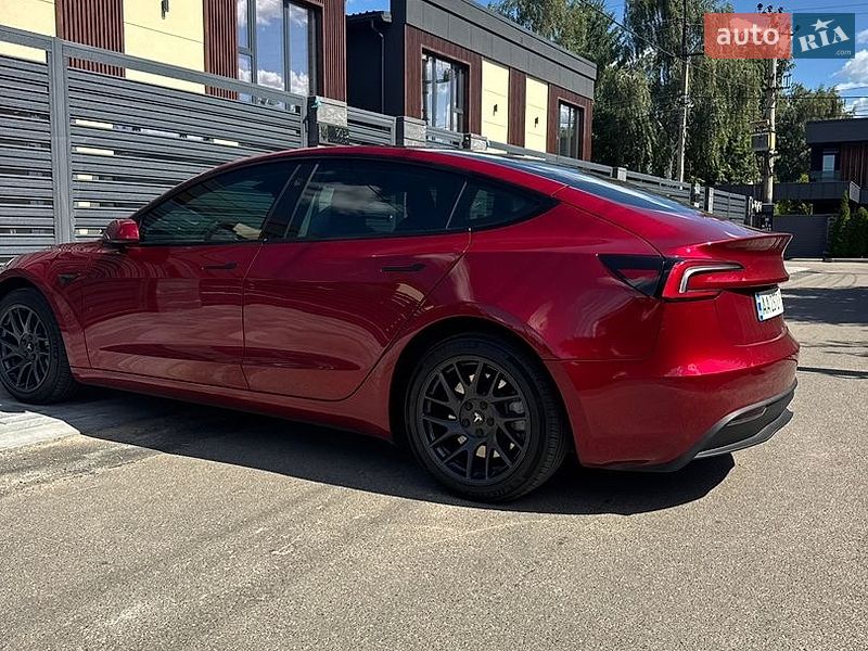 Седан Tesla Model 3 2024 в Петропавлівській Борщагівці фото 7 Седан Tesla Model 3 2024 в Петропавлівській Борщагівці