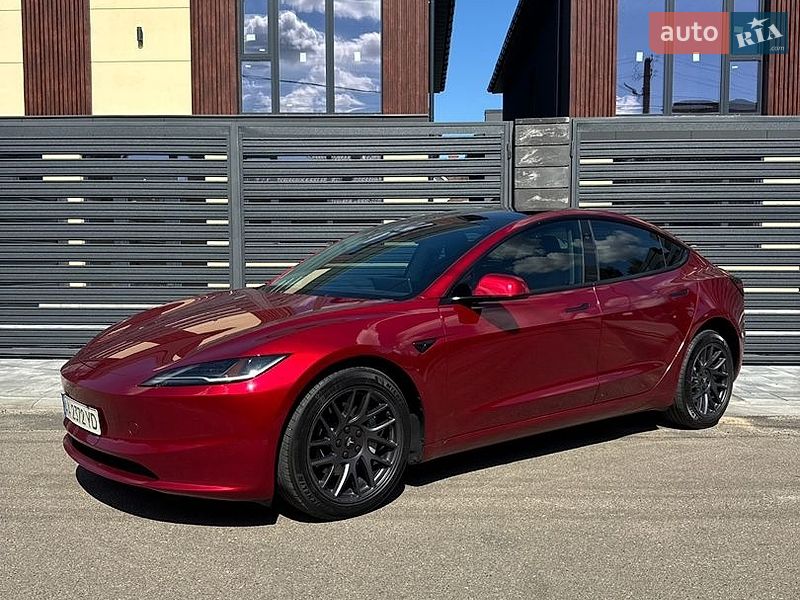 Седан Tesla Model 3 2024 в Петропавлівській Борщагівці фото 3 Седан Tesla Model 3 2024 в Петропавлівській Борщагівці