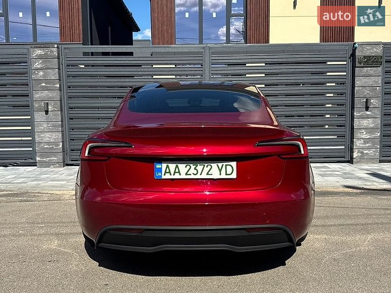 Седан Tesla Model 3 2024 в Петропавлівській Борщагівці фото 11 Седан Tesla Model 3 2024 в Петропавлівській Борщагівці