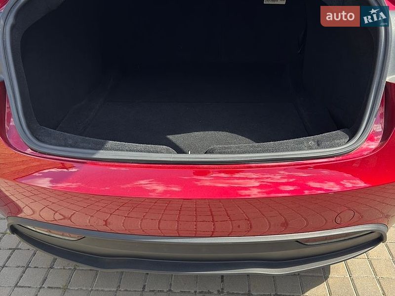 Седан Tesla Model 3 2024 в Петропавлівській Борщагівці фото 16 Седан Tesla Model 3 2024 в Петропавлівській Борщагівці