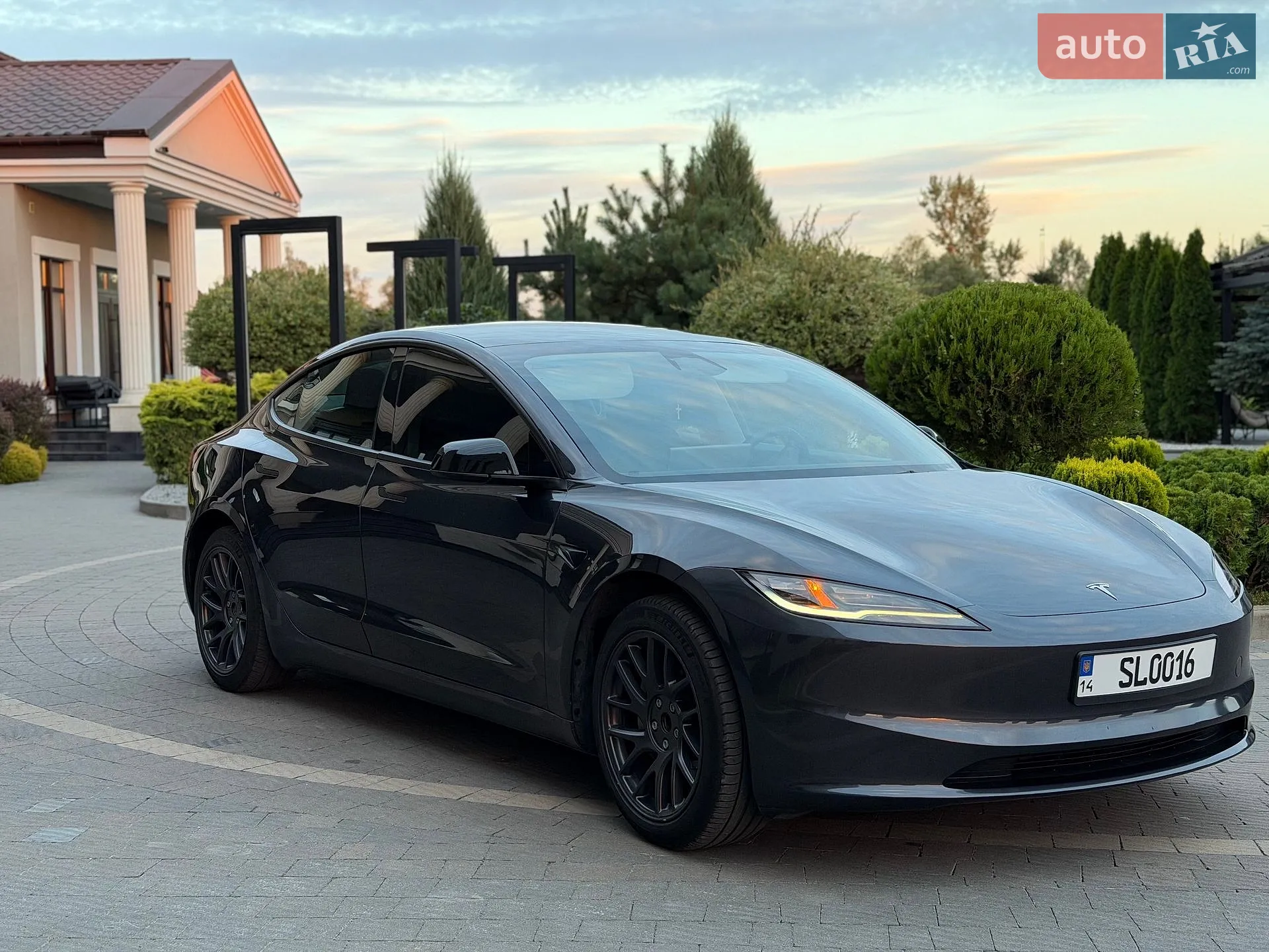 2024 Tesla Model 3 - мініатюра 4