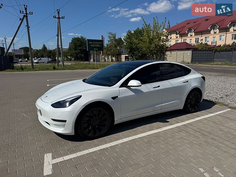 Седан Tesla Model 3 2023 в Киеве фото 13 Седан Tesla Model 3 2023 в Киеве