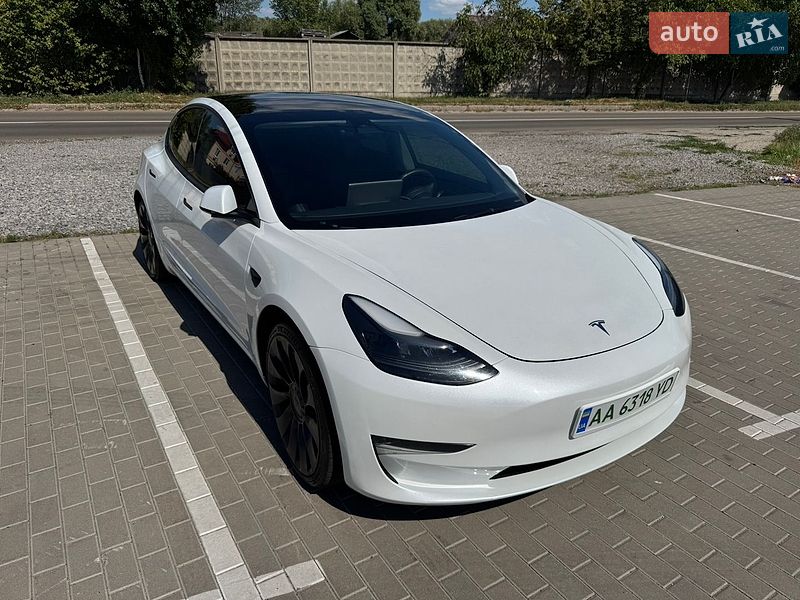 Седан Tesla Model 3 2023 в Киеве фото 18 Седан Tesla Model 3 2023 в Киеве
